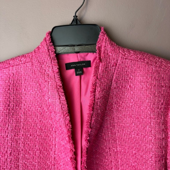 Ann Taylor Cutaway Fringe Tweed Jacket Pink 14 - Picture 4 of 11